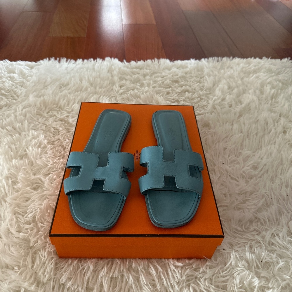 Hermes sandals
